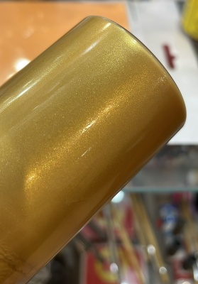 Краска по камню KOLOR золотая 100 мл. Краска по камню KOLOR золотая 100 мл.